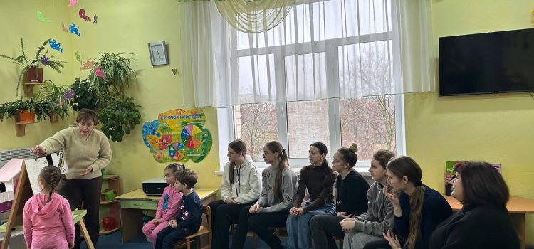 КОЛИ  ТЕОРІЯ  ОЖИВАЄ (лабораторне заняття з лінгводидактики у ЗДО)