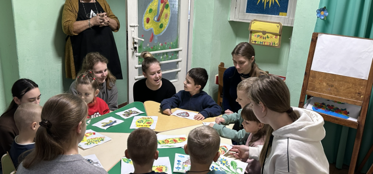 Залучення до мистецтва прекрасного: лабораторне заняття з навчальної дисципліни «Основи образотворчого мистецтва з методикою»