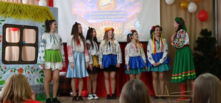 «Чарівний світ казки» на педагогічному факультеті: творчість, що надихає майбутніх вихователів